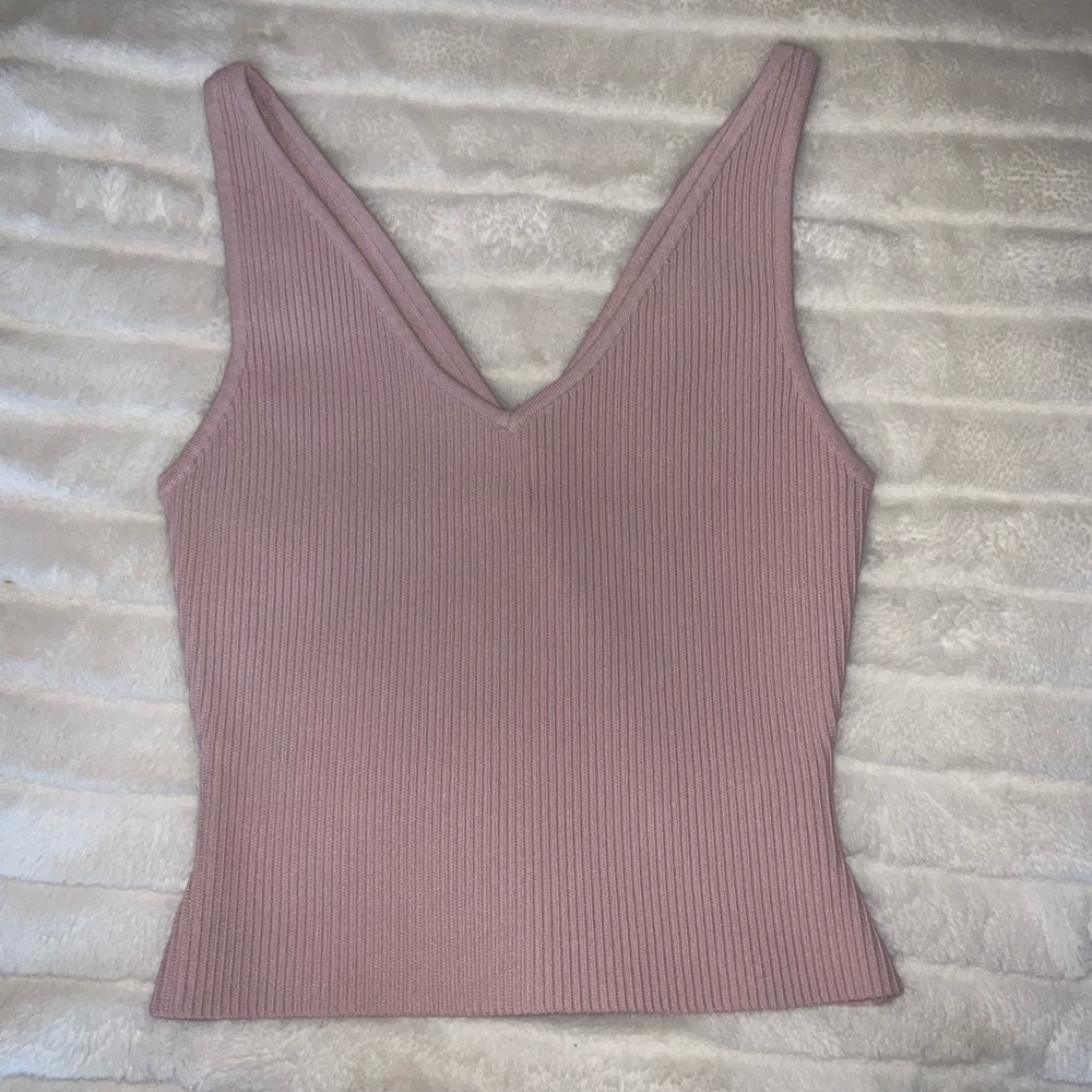 Babaton Ribbed V-Neck Tank Top in Dusty Rose